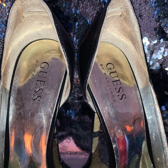 Guess leather heel with a bow - Picture 3 of 6